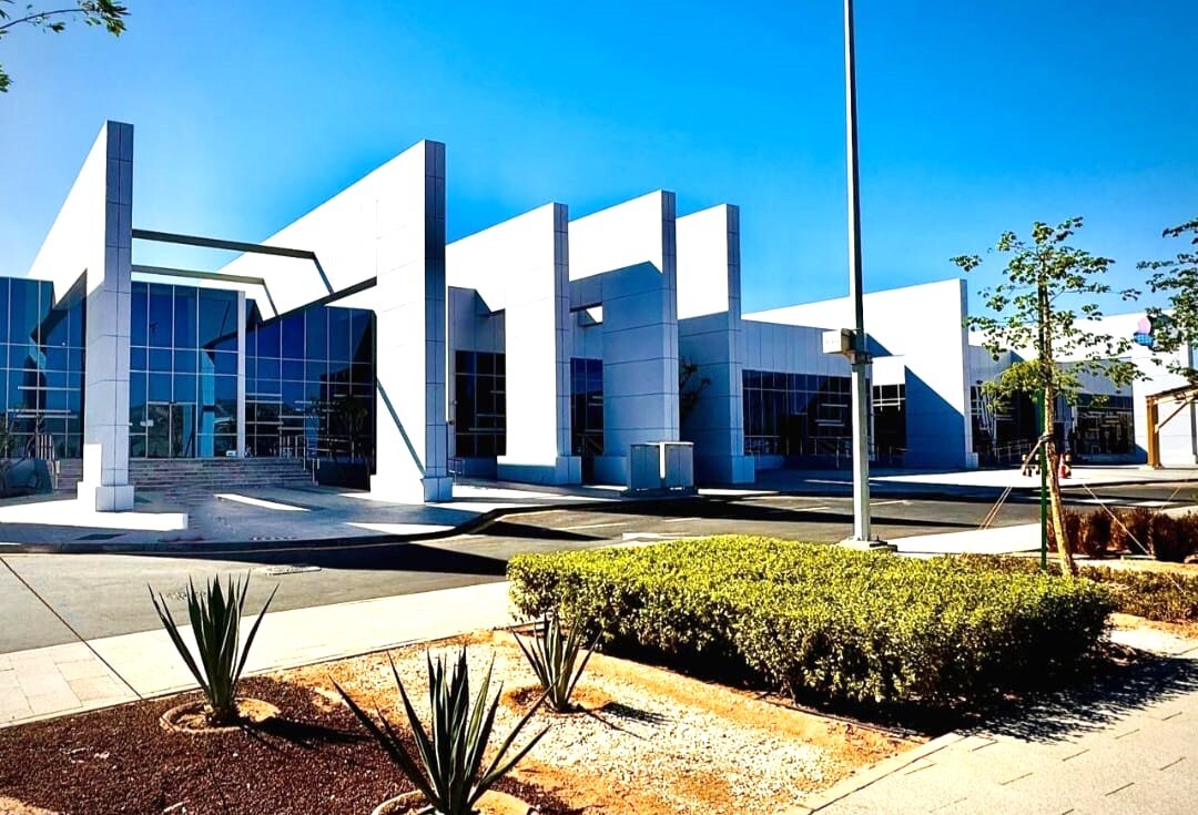 Project status: Handed over Nov. 2024
Overview:
The project involves the construction of a command center and police station, a part of NEOM Communities within the NEOM Economic Zone in the Northwestern region of Saudi Arabia.